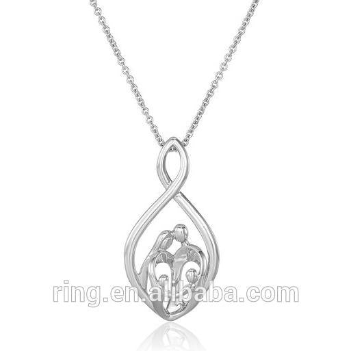 Silver Plated Parents and Two Children Infinity Pendant Necklace
