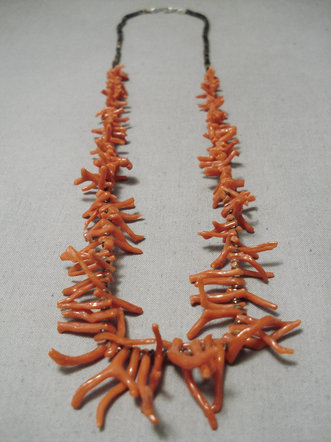Amazing Graduating Coral Vintage Native American Navajo Sterling Silver Heishi Necklace Old