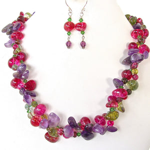 Sumptuous Treasures: Chunky Gemstone Necklace with Amethyst