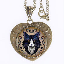 Load image into Gallery viewer, New Wolf Heart shaped Necklace!!!