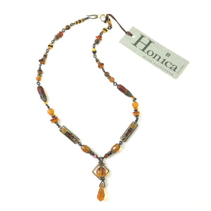 ELEMENTAL AMBER NECKLACE