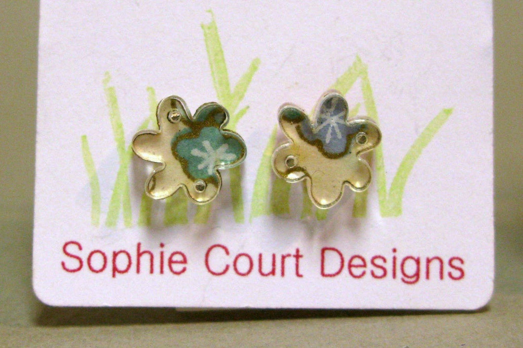 Flower Design Stud Earrings
