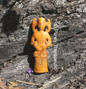 JADE FERTILITY GODDESS AMULET PENDANT