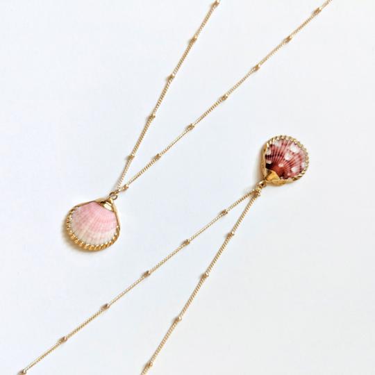 Necklace - Pink & White Clam Shell - Inspire Gold Chain - 16