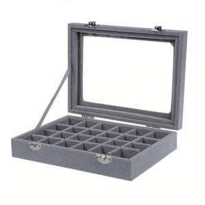Alumna Jewelry Organizer