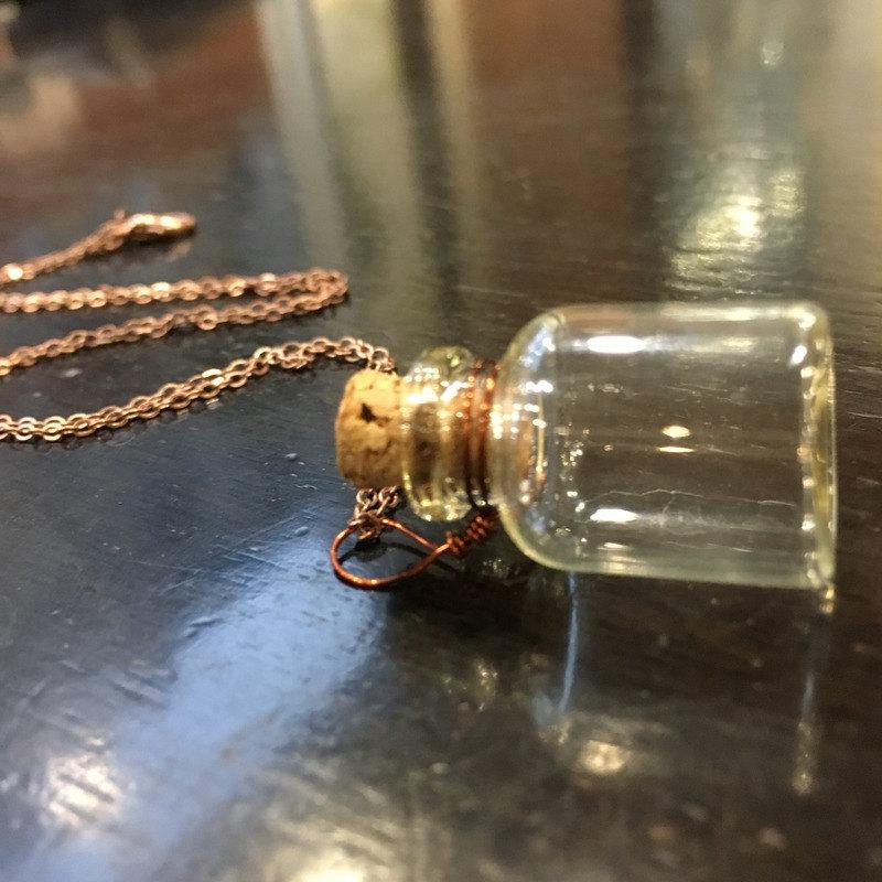 Miniature Bottle pendant, bottle necklace, valentines gift, rose gold chain, Vial Necklace, bottle necklace, Layering Necklace - AFN 104 1