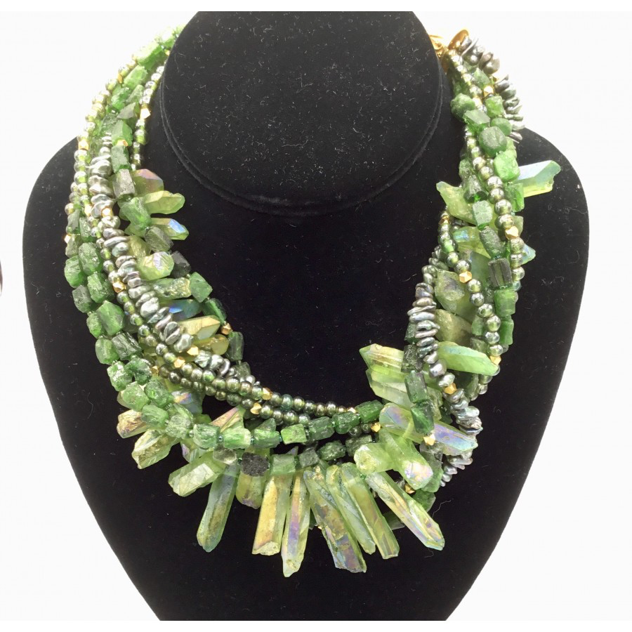 Green Radiated Crystal with Pearl Necklace