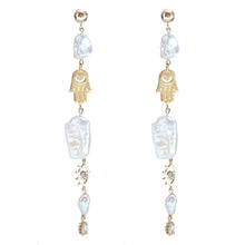 Load image into Gallery viewer, Malocchio Pearl Earrings